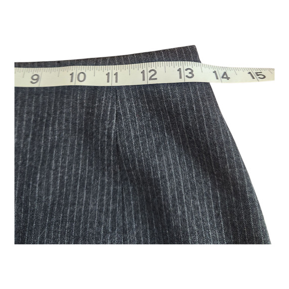 Banana Republic 100% wool pinstripe mini skirt sz 4 lined lightweight charcoal - Picture 7 of 8